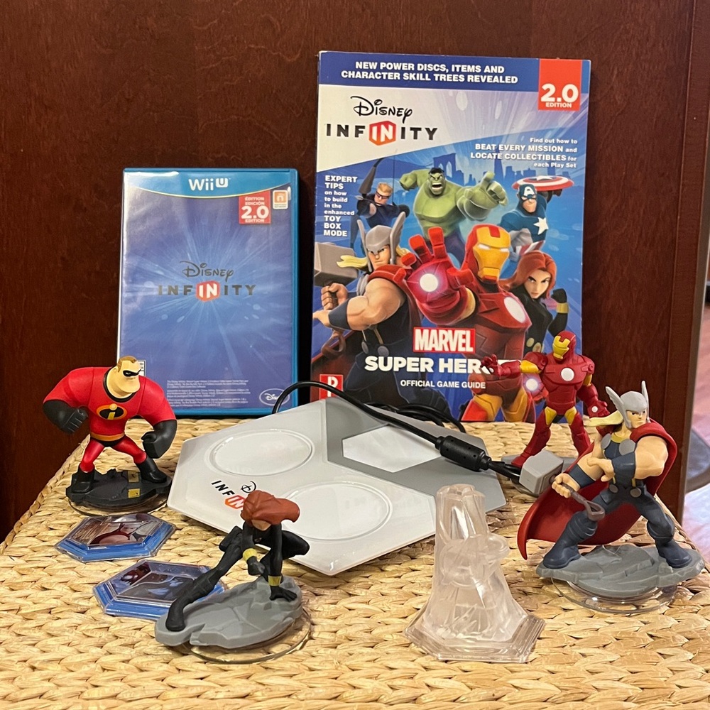 Disney Infinity 2.0 Game/Portal and Players Guide and four figures